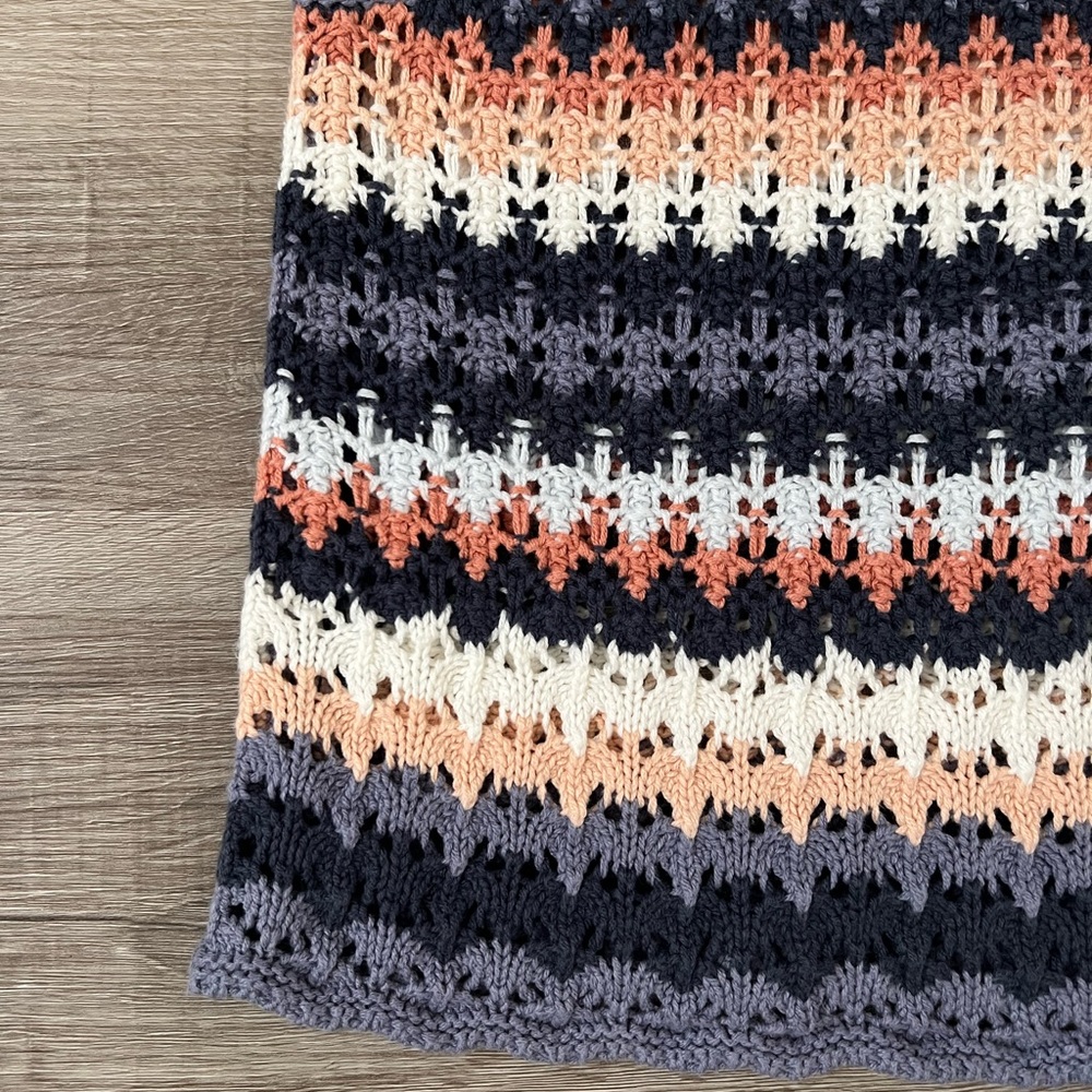 Universal Thread Multicolor Knit Tank Top - Picture 4 of 9